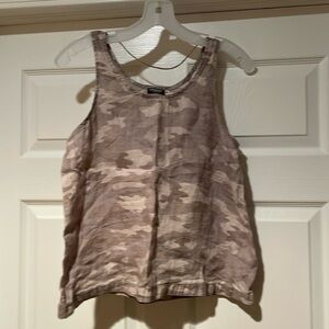 Kinnaree linen tank